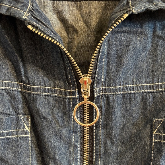 Denim Sleeveless Dress with Zipper - Picture 3 of 4